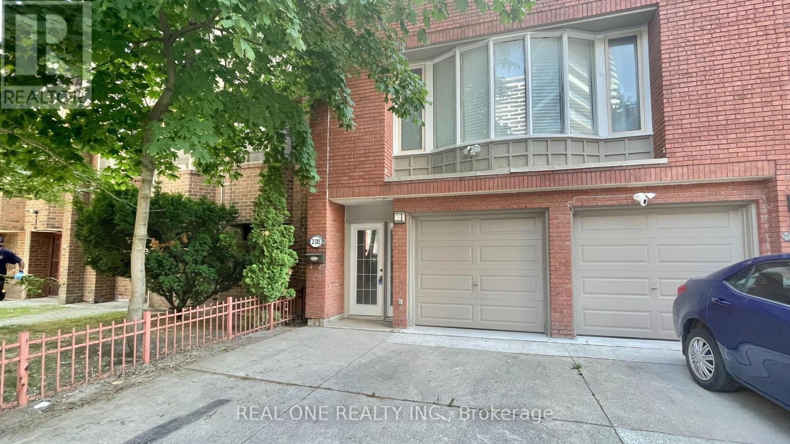 2 - 101 MCGILL STREET, Toronto, Ontario