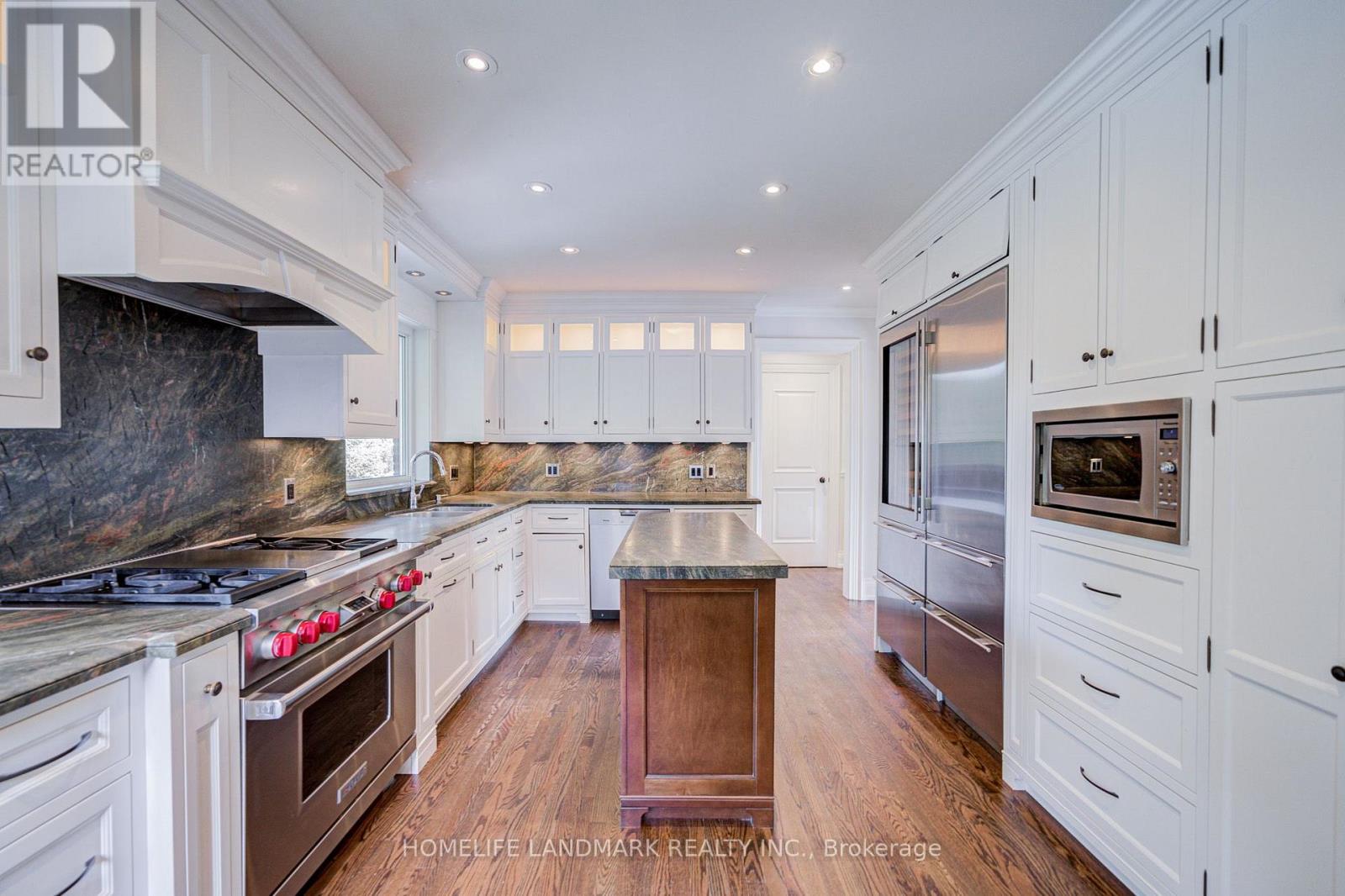 102 Stratford Crescent, Toronto, Ontario M4N 1C6 - Photo 12 - C13654052