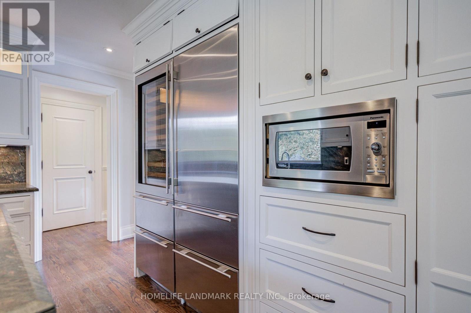 102 Stratford Crescent, Toronto, Ontario M4N 1C6 - Photo 17 - C13654052