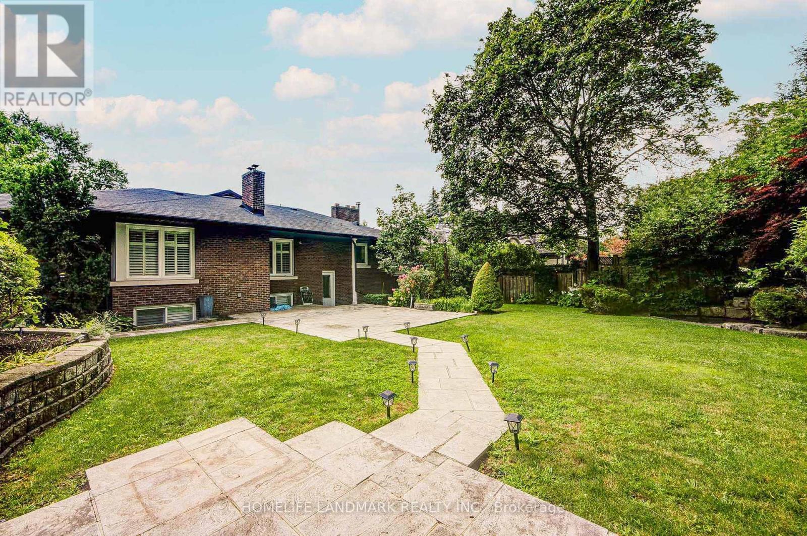 102 Stratford Crescent, Toronto, Ontario M4N 1C6 - Photo 50 - C13654052
