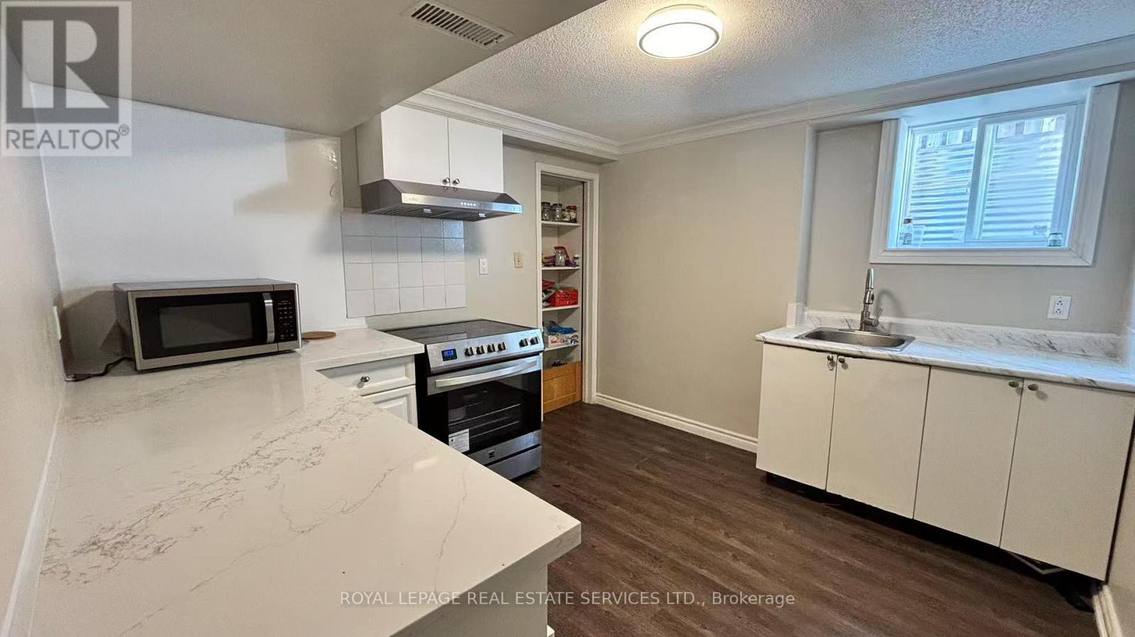 Bsmt - 1231 Bonnybank Court, Oakville, Ontario L6M 1V7 - Photo 15 - W13560096