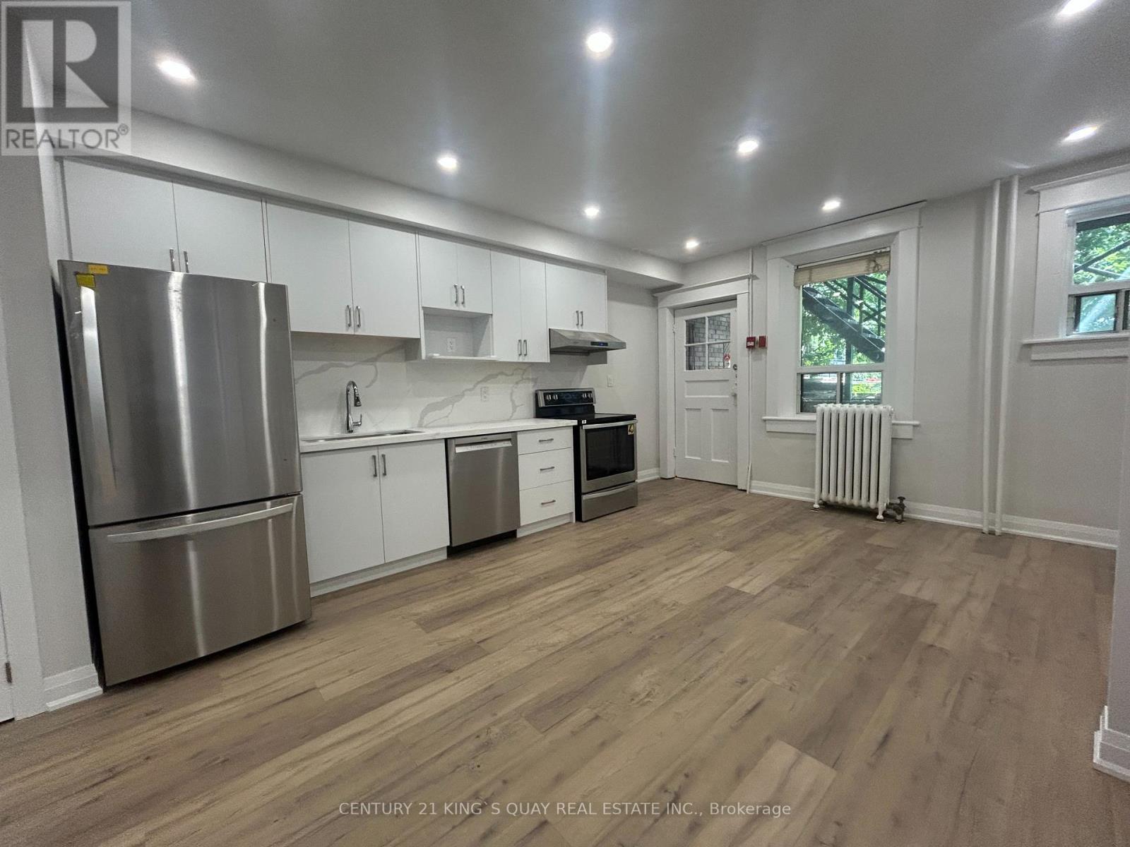 1 - 223 Roncesvelles Avenue, Toronto, Ontario M6R 2L6 - Photo 2 - W13646924