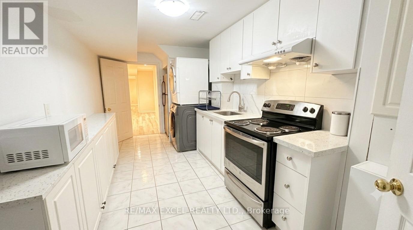 Basement Unit - 101 Sunway Square, Markham, Ontario L3P 7X5 - Photo 8 - N13649454