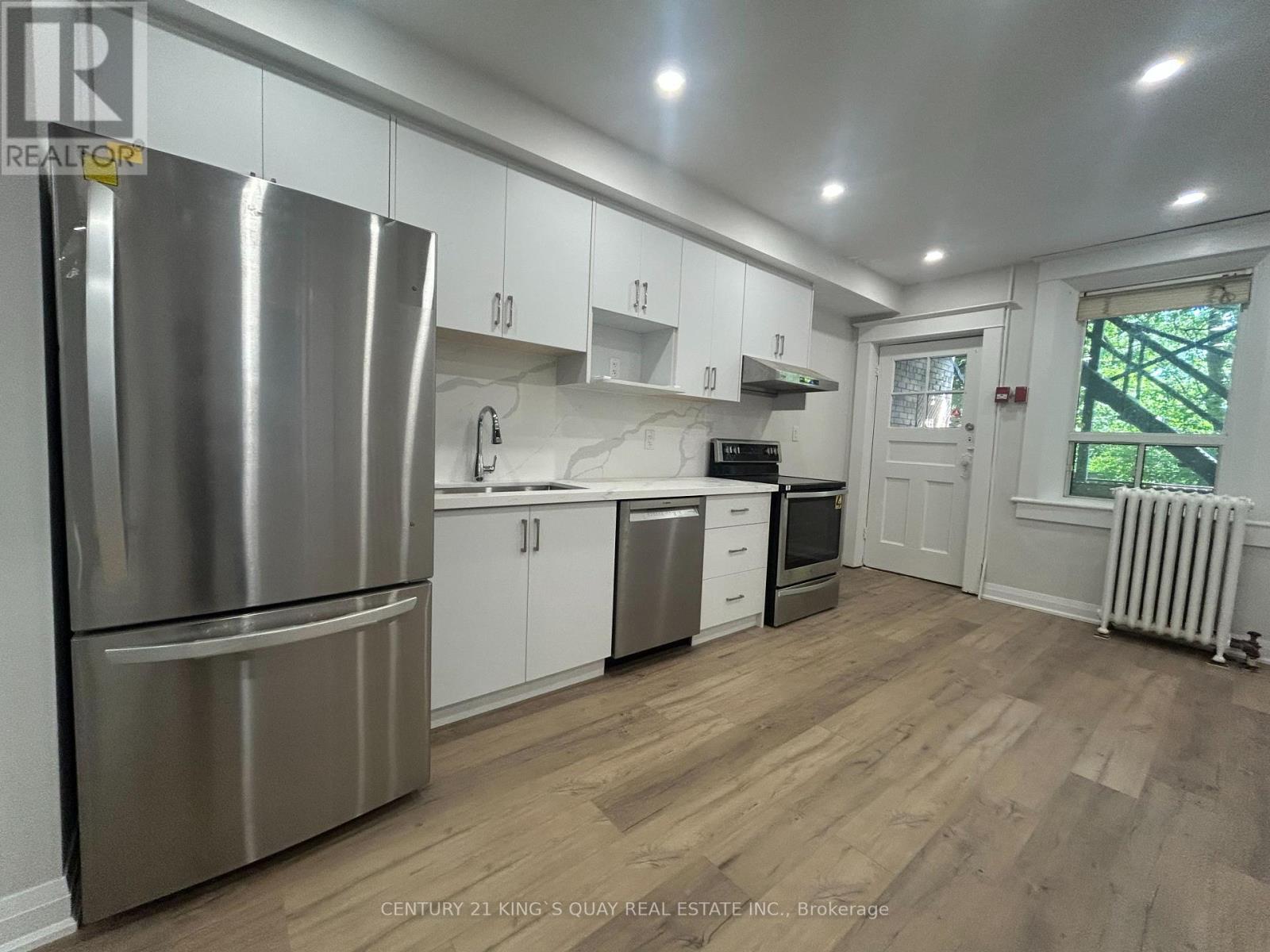 1 - 223 Roncesvelles Avenue, Toronto, Ontario M6R 2L6 - Photo 3 - W13646924