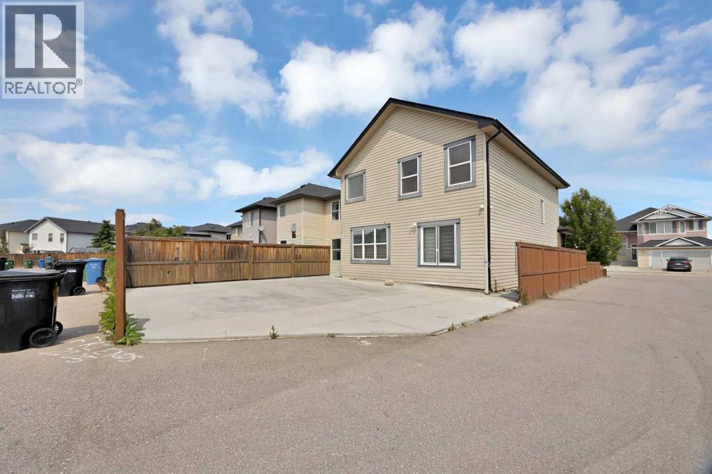 283 Taralake Landing NE, Calgary, Alberta  T3J 0E9 - Photo 36 - A2334690