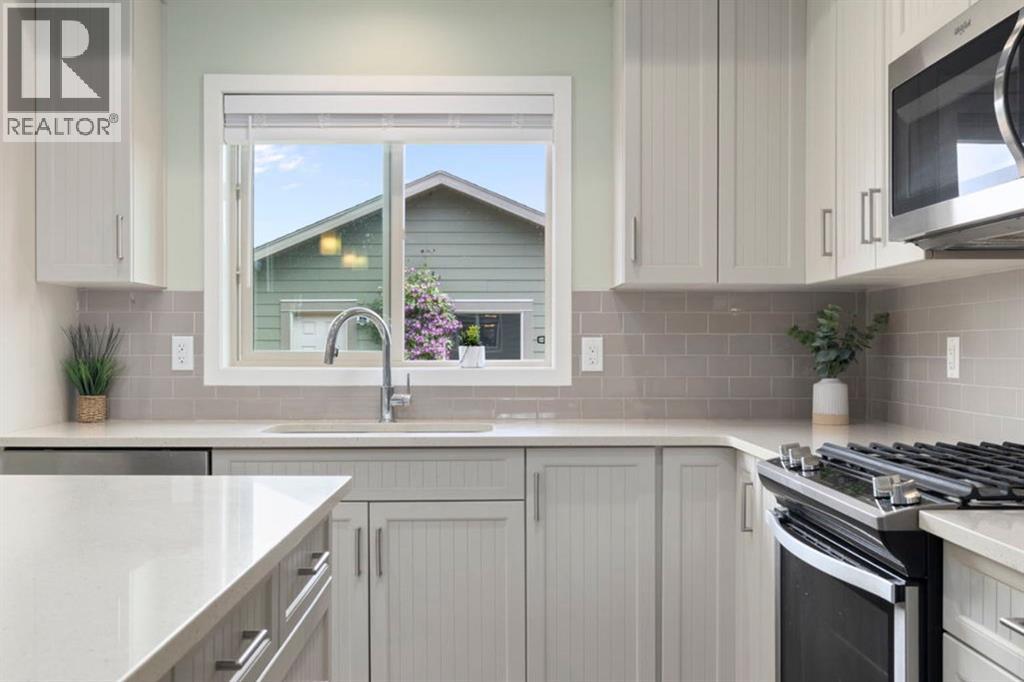 719 Mahogany Boulevard SE, Calgary, Alberta  T3M 2G9 - Photo 17 - A2335255
