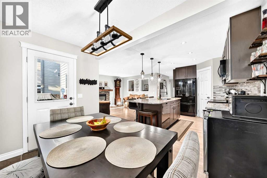265 Bridleridge View Sw, Calgary, Alberta  T2Y 0E6 - Photo 7 - A2335332