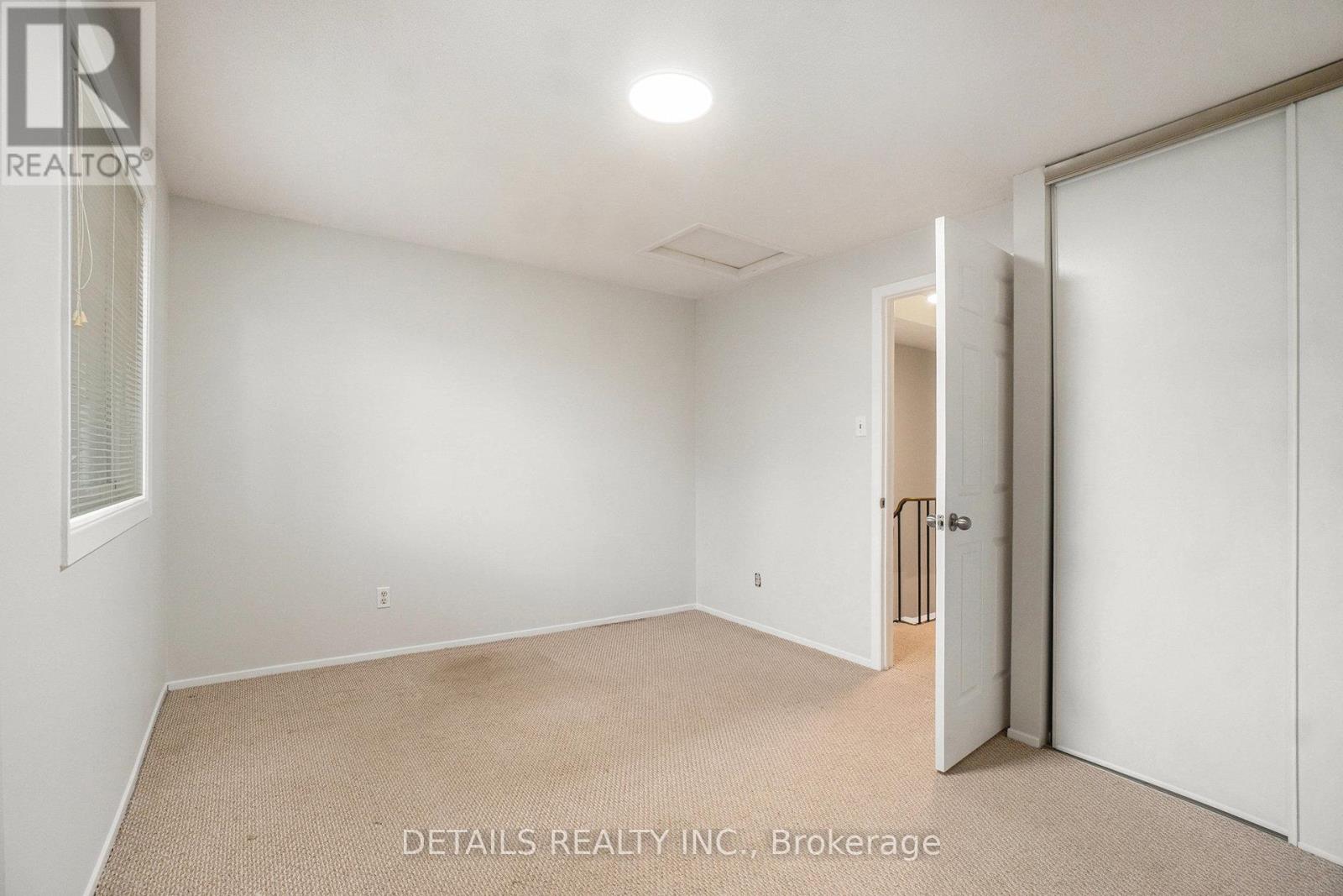 144d Valley Stream Drive, Ottawa, Ontario  K2H 9C6 - Photo 13 - X13654988