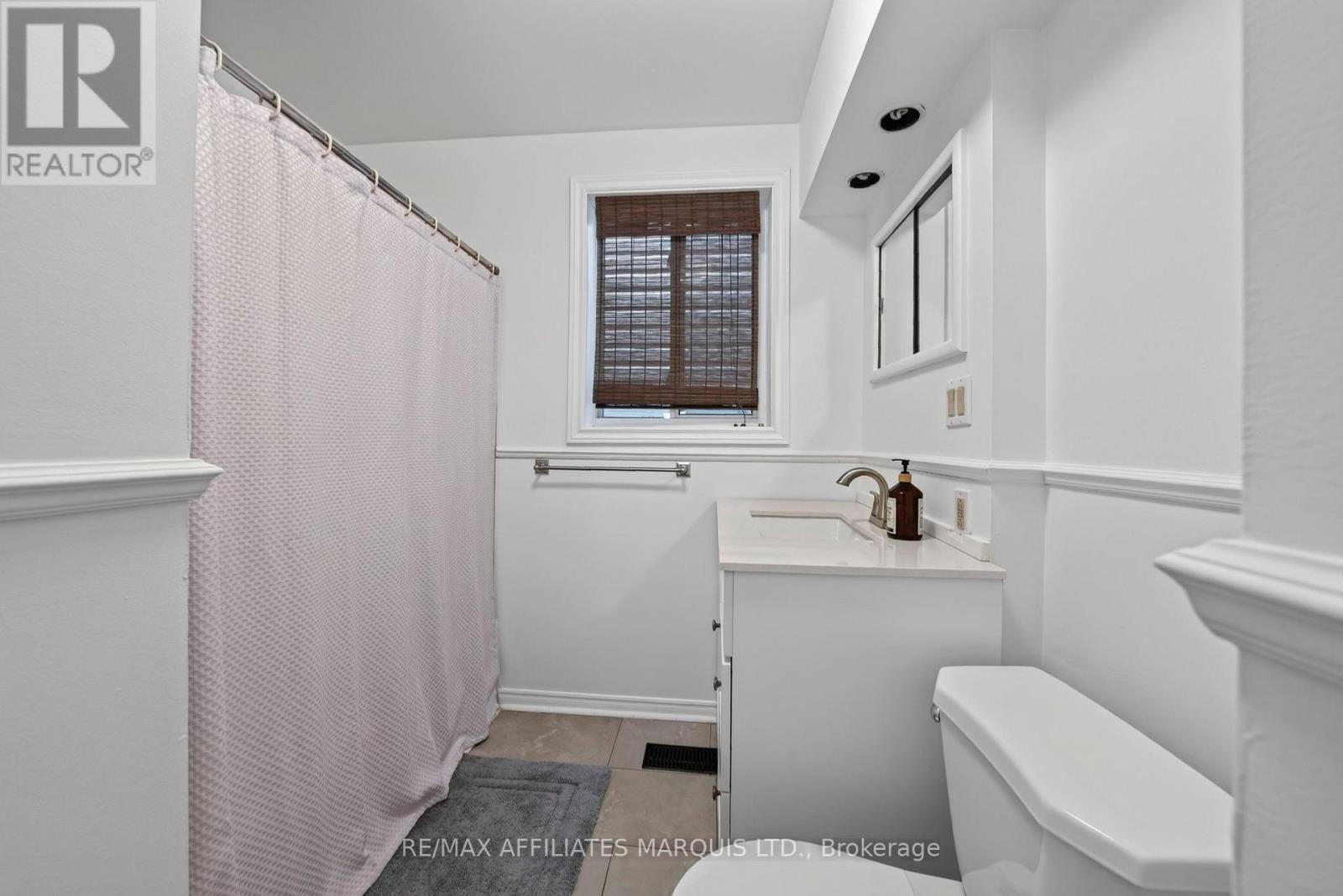 331 Carleton Street, Cornwall, Ontario  K6H 4X6 - Photo 12 - X13654982