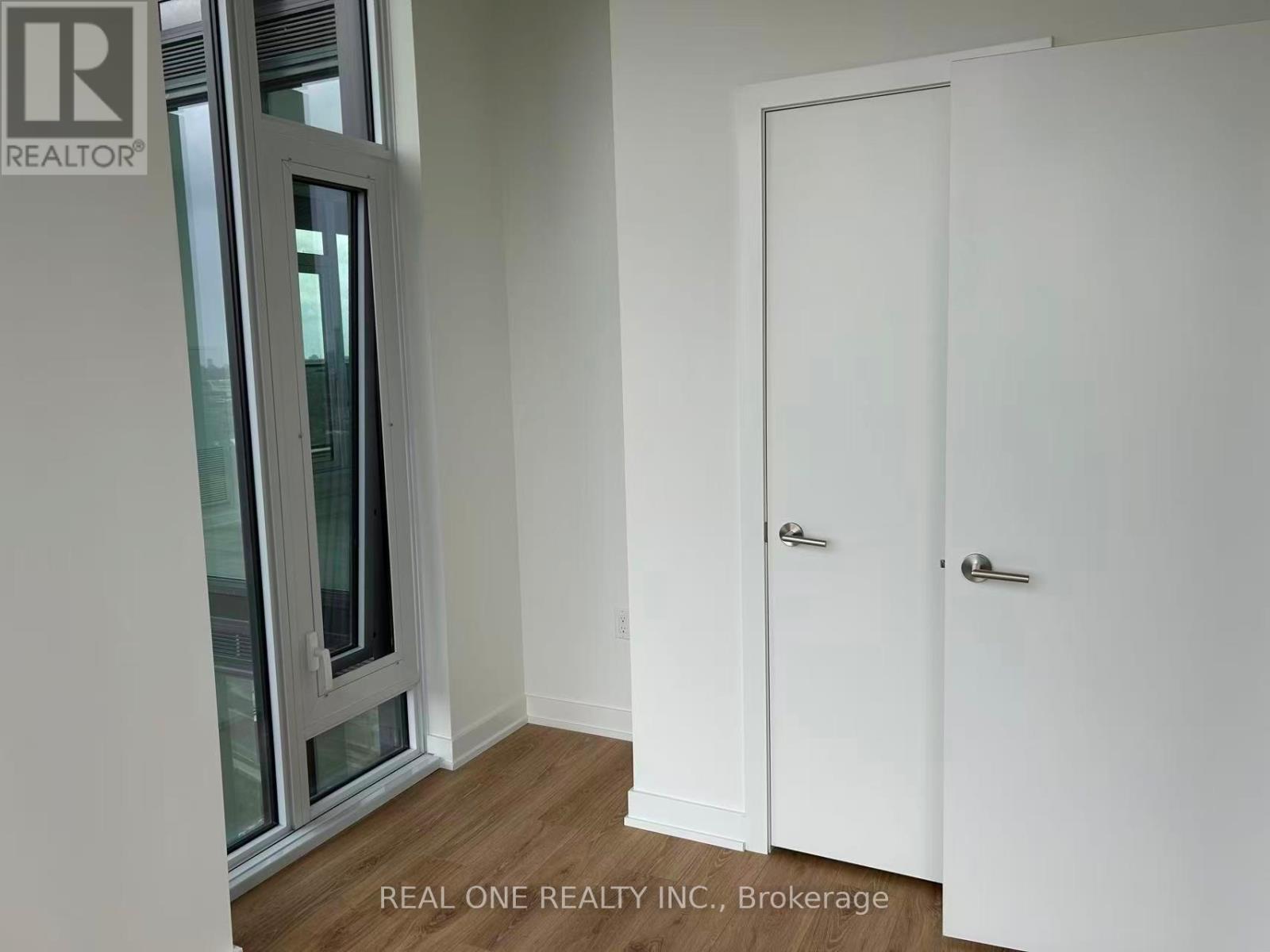 2310 - 5 Quarrington Lane, Toronto, Ontario M3C 0S5 - Photo 11 - C13654992