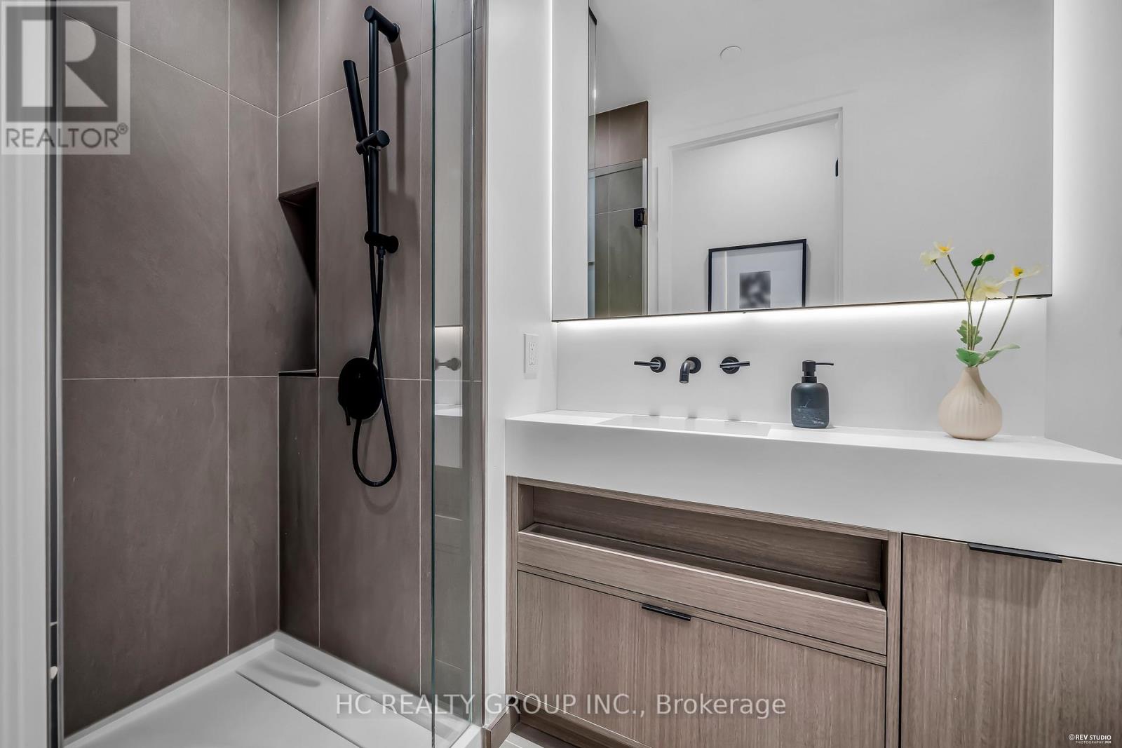 1805 - 55 Charles Street E, Toronto, Ontario  M4Y 0J1 - Photo 24 - C13654994
