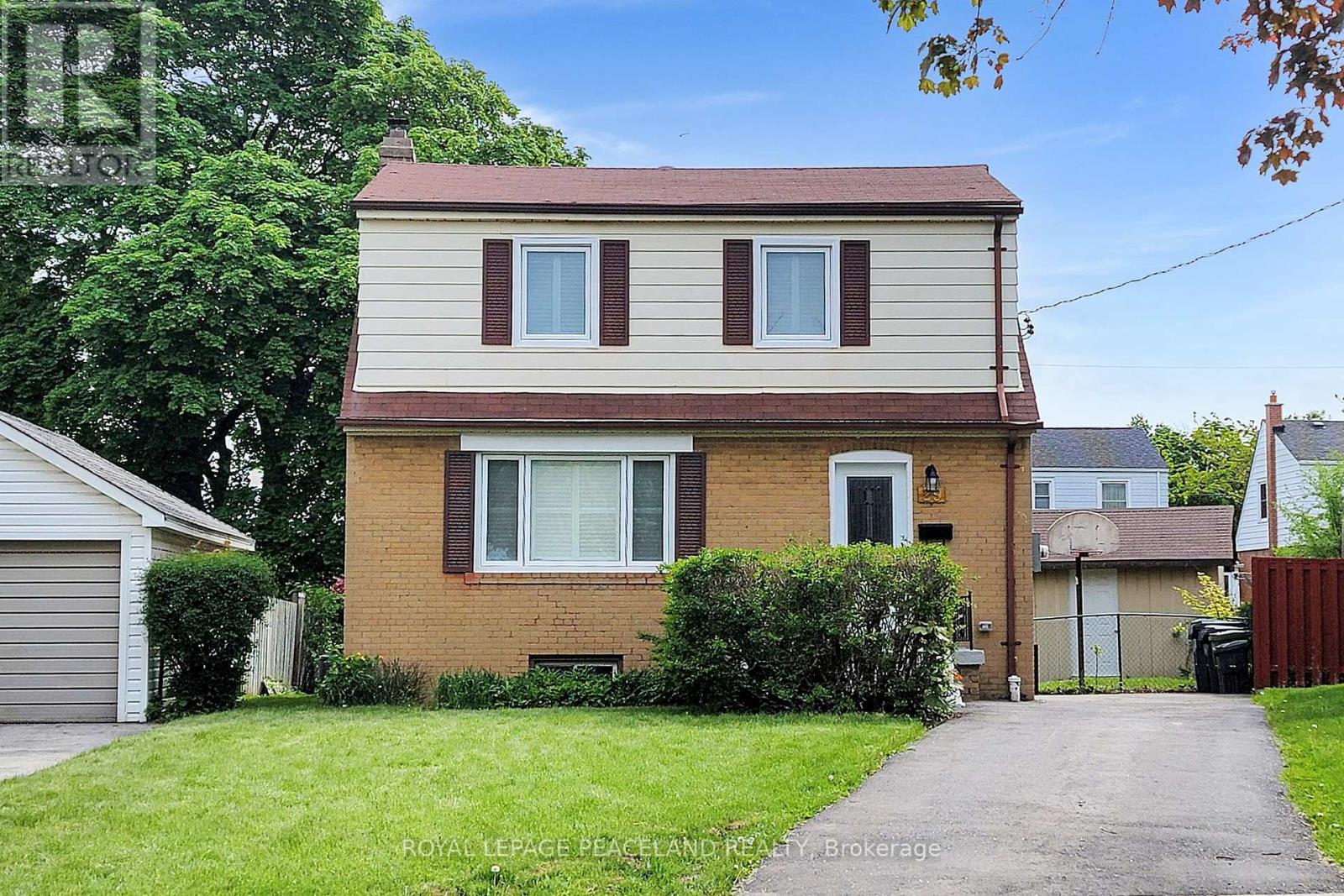 29 Rosita Crescent, Toronto, Ontario M1L 1X7 - Photo 2 - E13654990