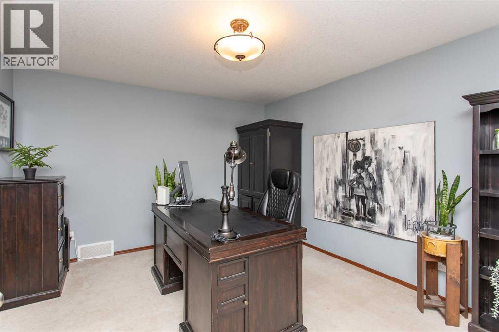 715 700 Ramage Close, Red Deer, Alberta  T4P 3X8 - Photo 15 - A2335873