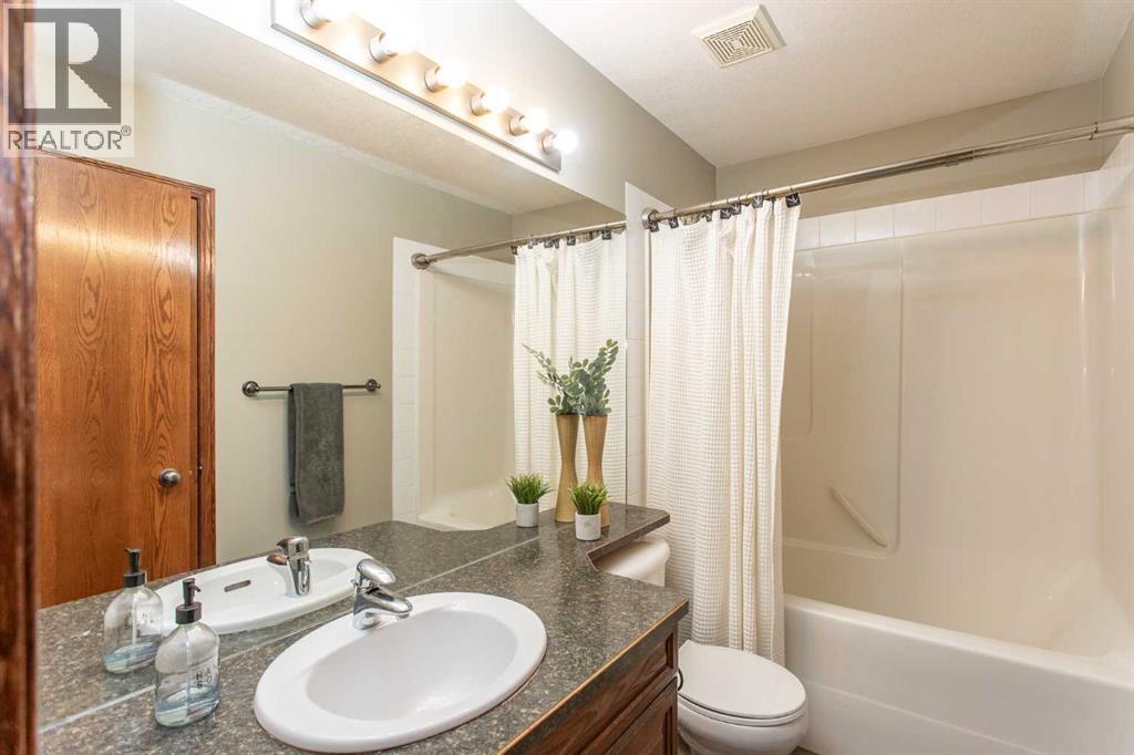 715 700 Ramage Close, Red Deer, Alberta  T4P 3X8 - Photo 25 - A2335873