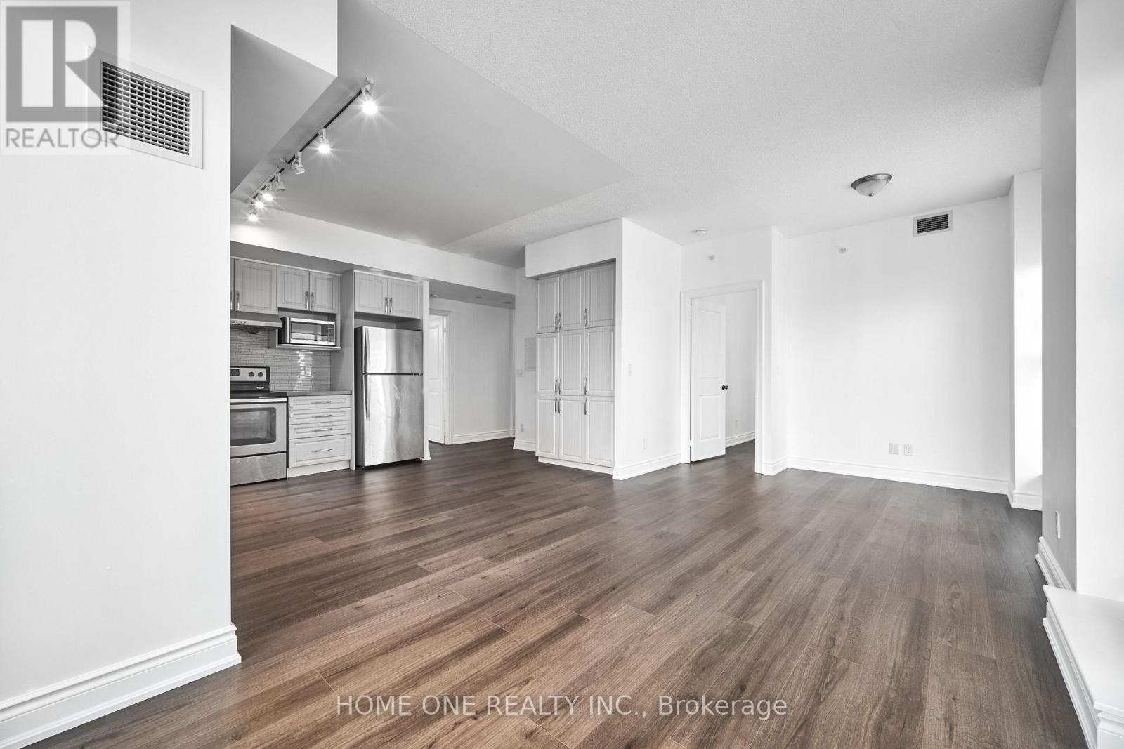 1018 - 99 South Town Centre Boulevard, Markham, Ontario  L6G 0E9 - Photo 10 - N13654996