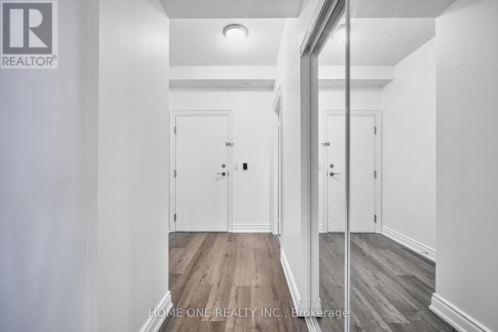 1018 - 99 South Town Centre Boulevard, Markham, Ontario  L6G 0E9 - Photo 2 - N13654996