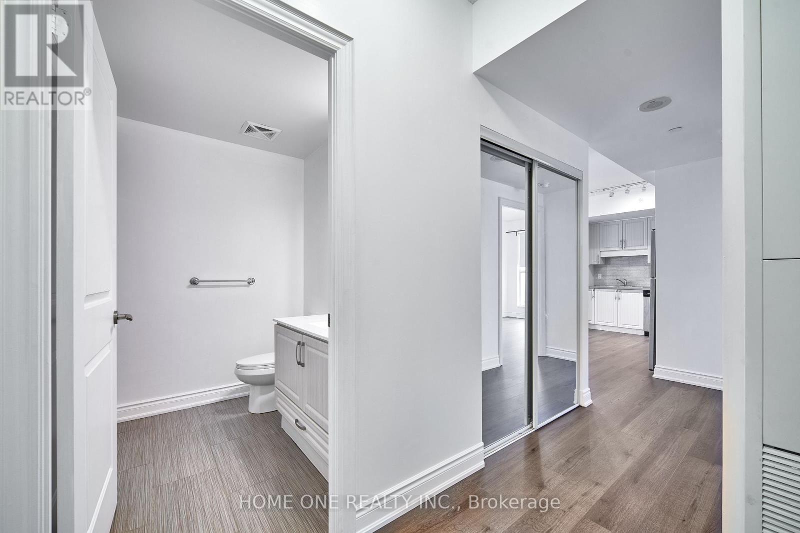 1018 - 99 South Town Centre Boulevard, Markham, Ontario  L6G 0E9 - Photo 3 - N13654996