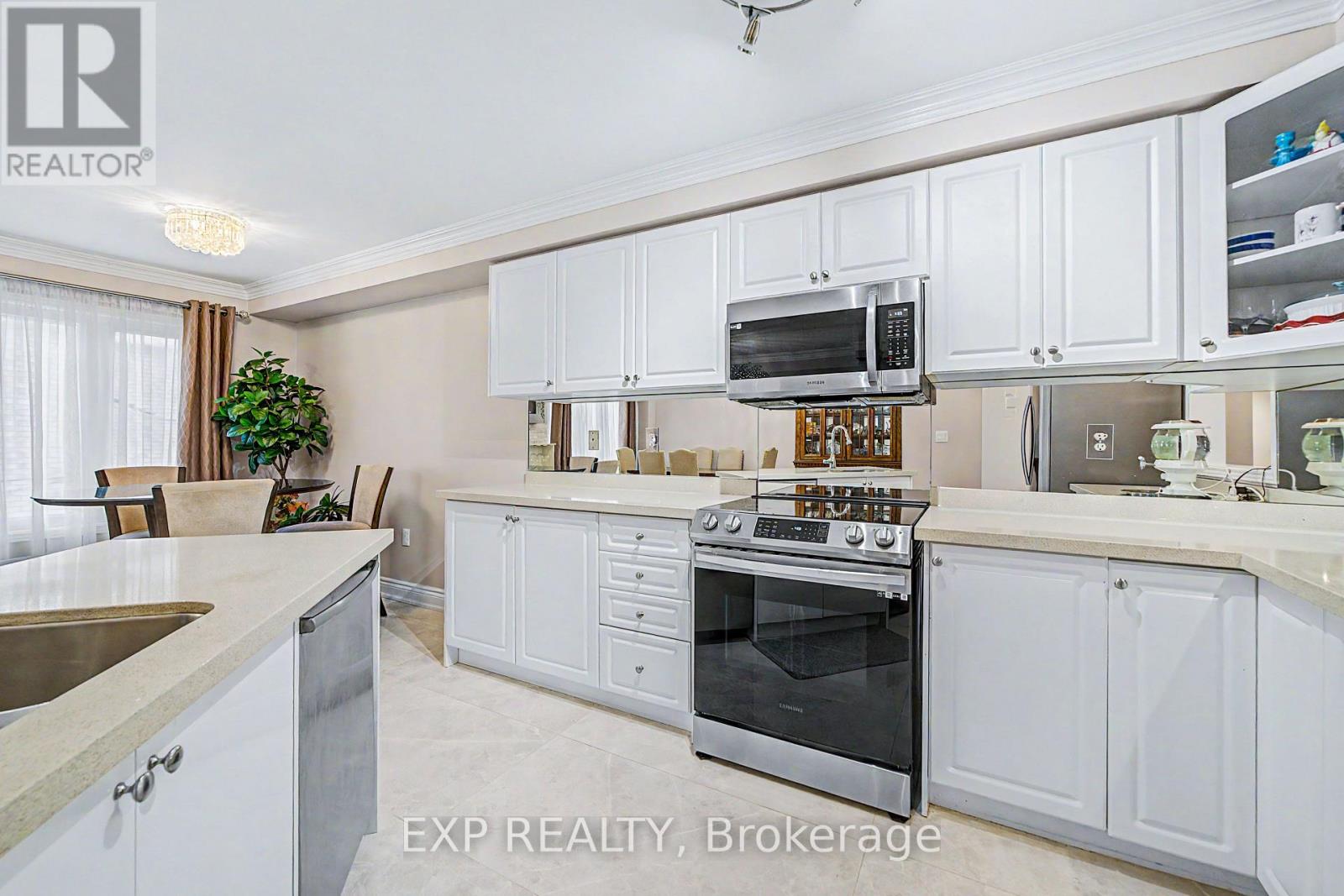 3 Baffin Court, Richmond Hill, Ontario  L4B 4J6 - Photo 12 - N13647284
