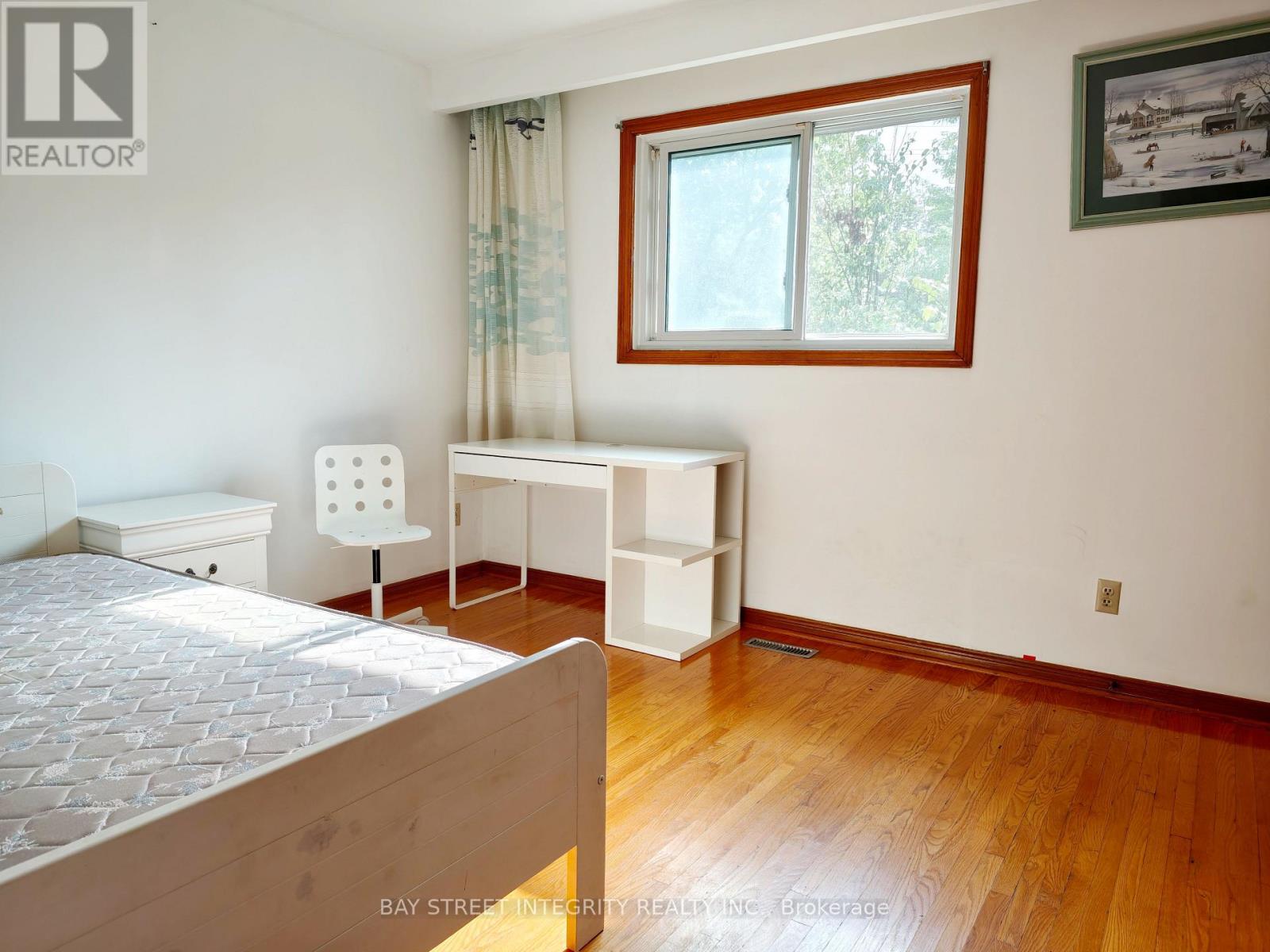 34 Iangrove Terrace, Toronto, Ontario  M1W 2H2 - Photo 6 - E13648406