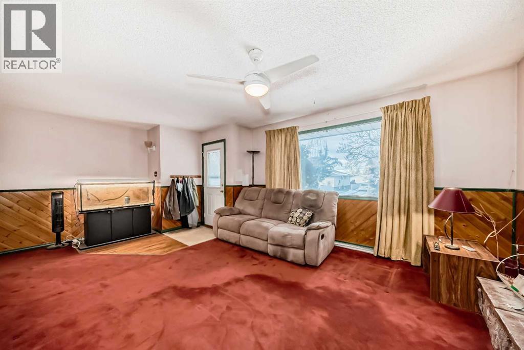 2622 42 Street SE, Calgary, Alberta  T2B 1G7 - Photo 12 - A2335671