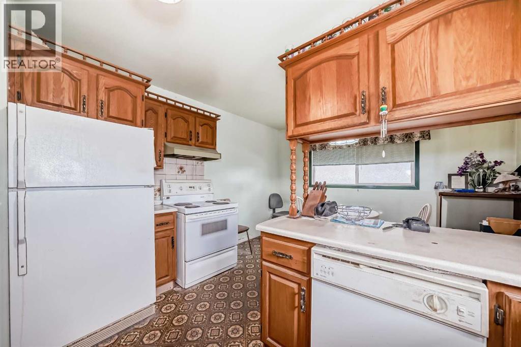 2622 42 Street SE, Calgary, Alberta  T2B 1G7 - Photo 17 - A2335671