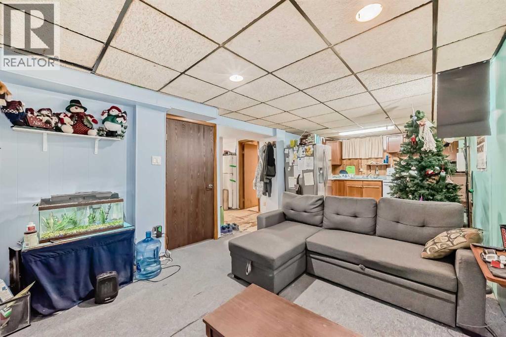 2622 42 Street SE, Calgary, Alberta  T2B 1G7 - Photo 31 - A2335671