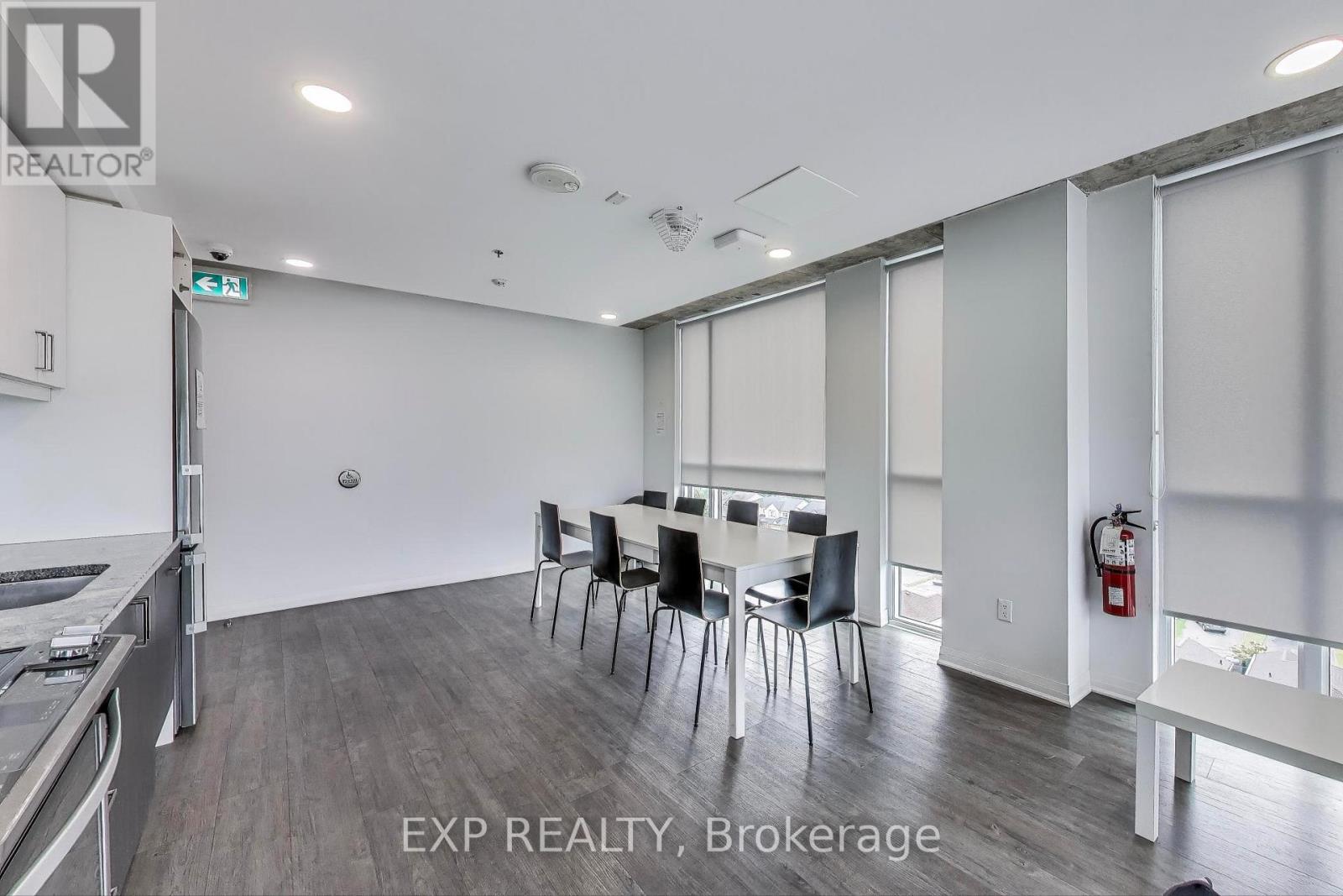 739 - 1900 Simcoe Street N, Oshawa, Ontario L1G 0C1 - Photo 17 - E13655000