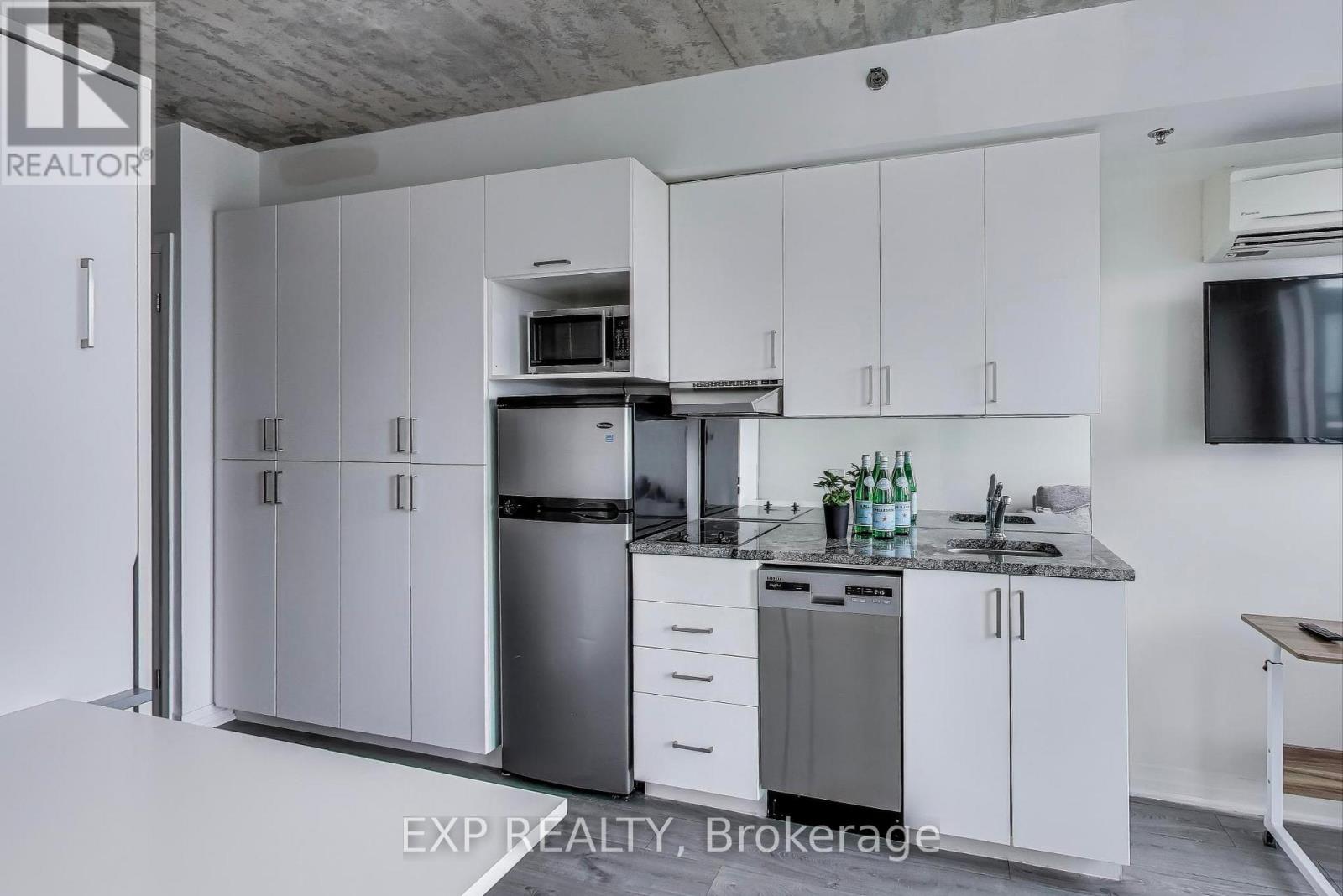 739 - 1900 Simcoe Street N, Oshawa, Ontario L1G 0C1 - Photo 8 - E13655000