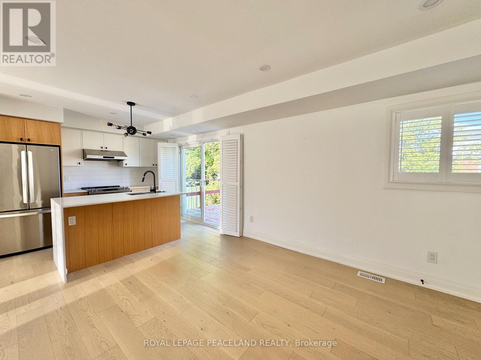 29 Rosita Crescent, Toronto, Ontario M1L 1X7 - Photo 7 - E13655002