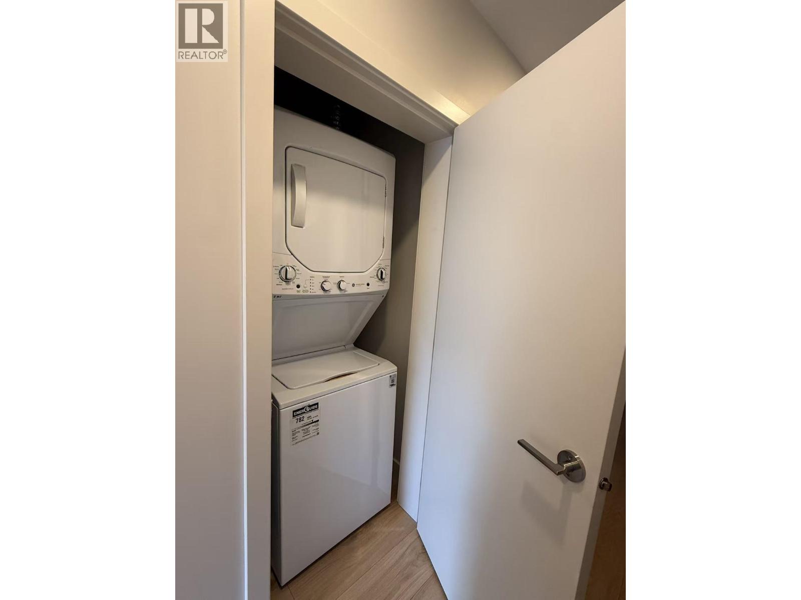 Suite 625x Kitchener Street, Burnaby, British Columbia  V5B 2J4 - Photo 8 - R3153992