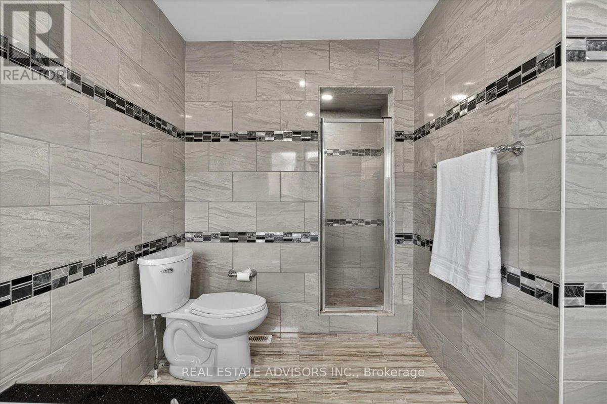 556 Forsyth Farm Drive, Whitchurch-Stouffville, Ontario  L4A 0N3 - Photo 31 - N13655004