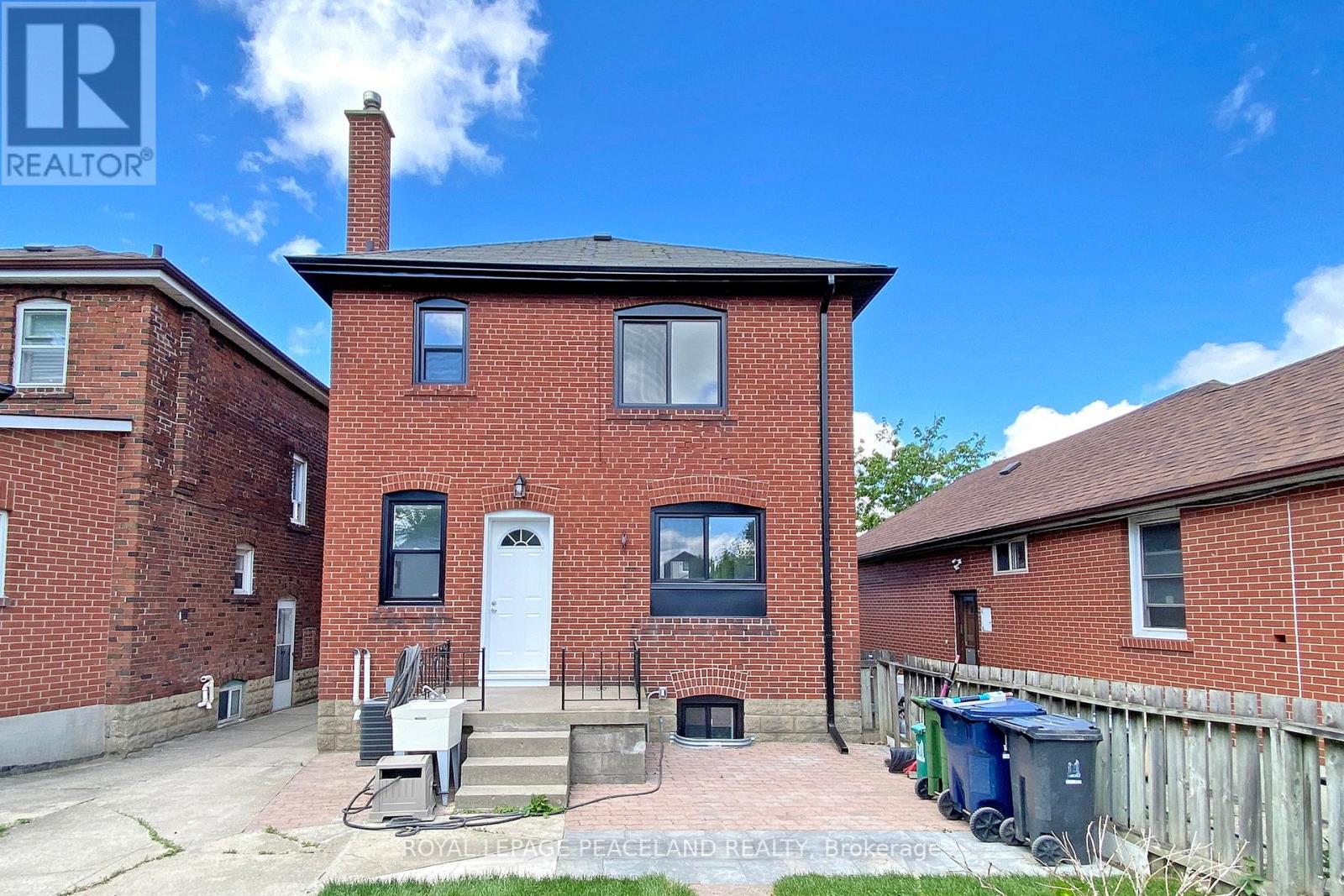 47 Chamberlain Avenue, Toronto, Ontario M6E 4J9 - Photo 19 - W13654998