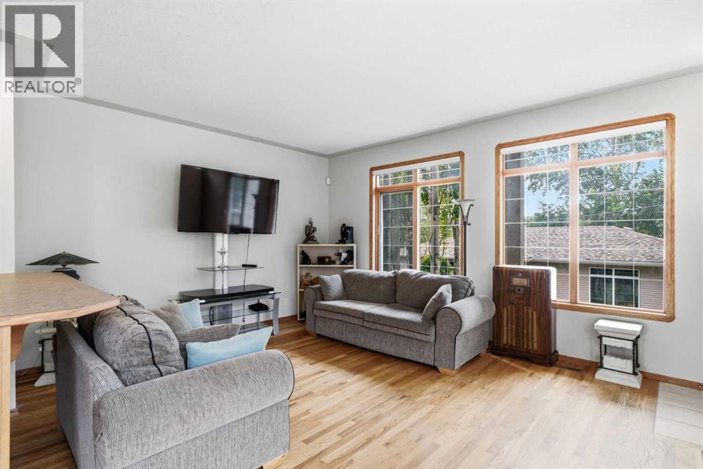 256 43 Avenue NW, Calgary, Alberta  T2K 0H6 - Photo 13 - A2318922