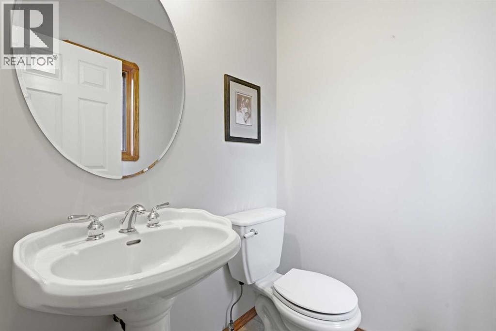 256 43 Avenue NW, Calgary, Alberta  T2K 0H6 - Photo 19 - A2318922