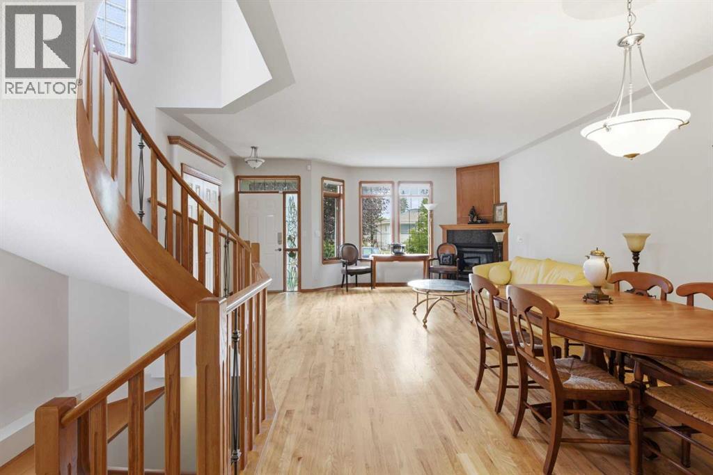 256 43 Avenue NW, Calgary, Alberta  T2K 0H6 - Photo 9 - A2318922