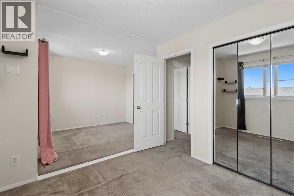 34 Eversyde Common SW, Calgary, Alberta  T2Y 4Z7 - Photo 17 - A2333689