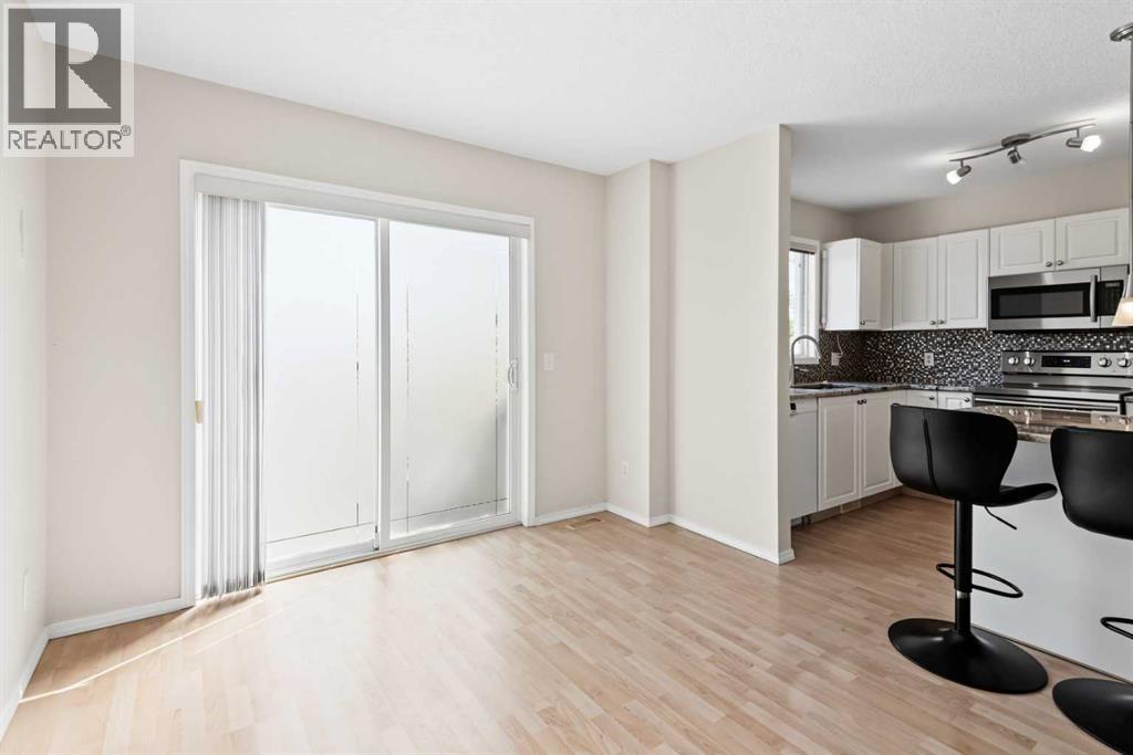 34 Eversyde Common SW, Calgary, Alberta  T2Y 4Z7 - Photo 10 - A2333689