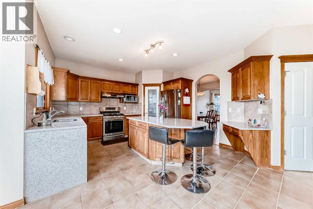 75 Hampstead Way NW, Calgary, Alberta  T3A 6E5 - Photo 7 - A2310783