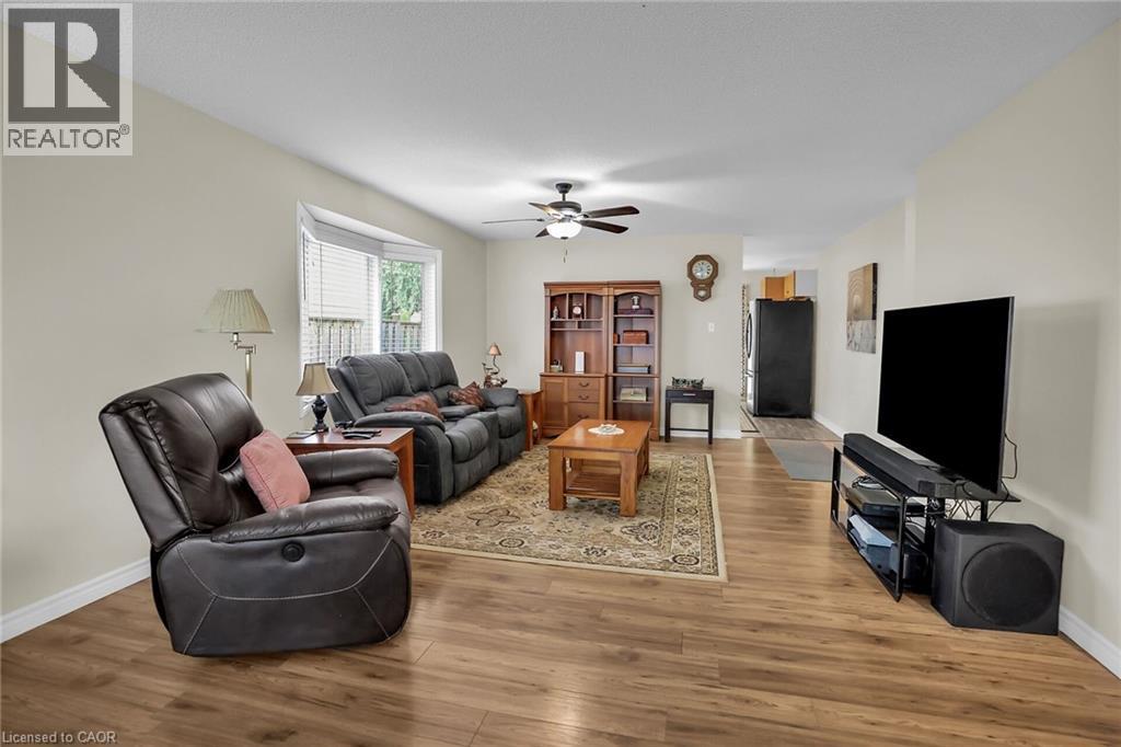 4432 Dennis Avenue, Beamsville, Ontario  L3J 0E3 - Photo 7 - 40834776