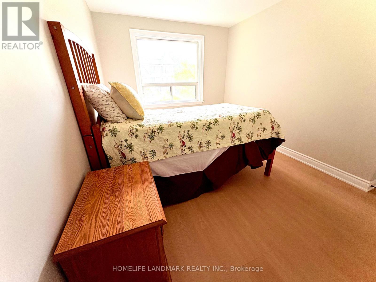 46 Bowerbank Drive, Toronto, Ontario M2M 1Z8 - Photo 10 - C13655008