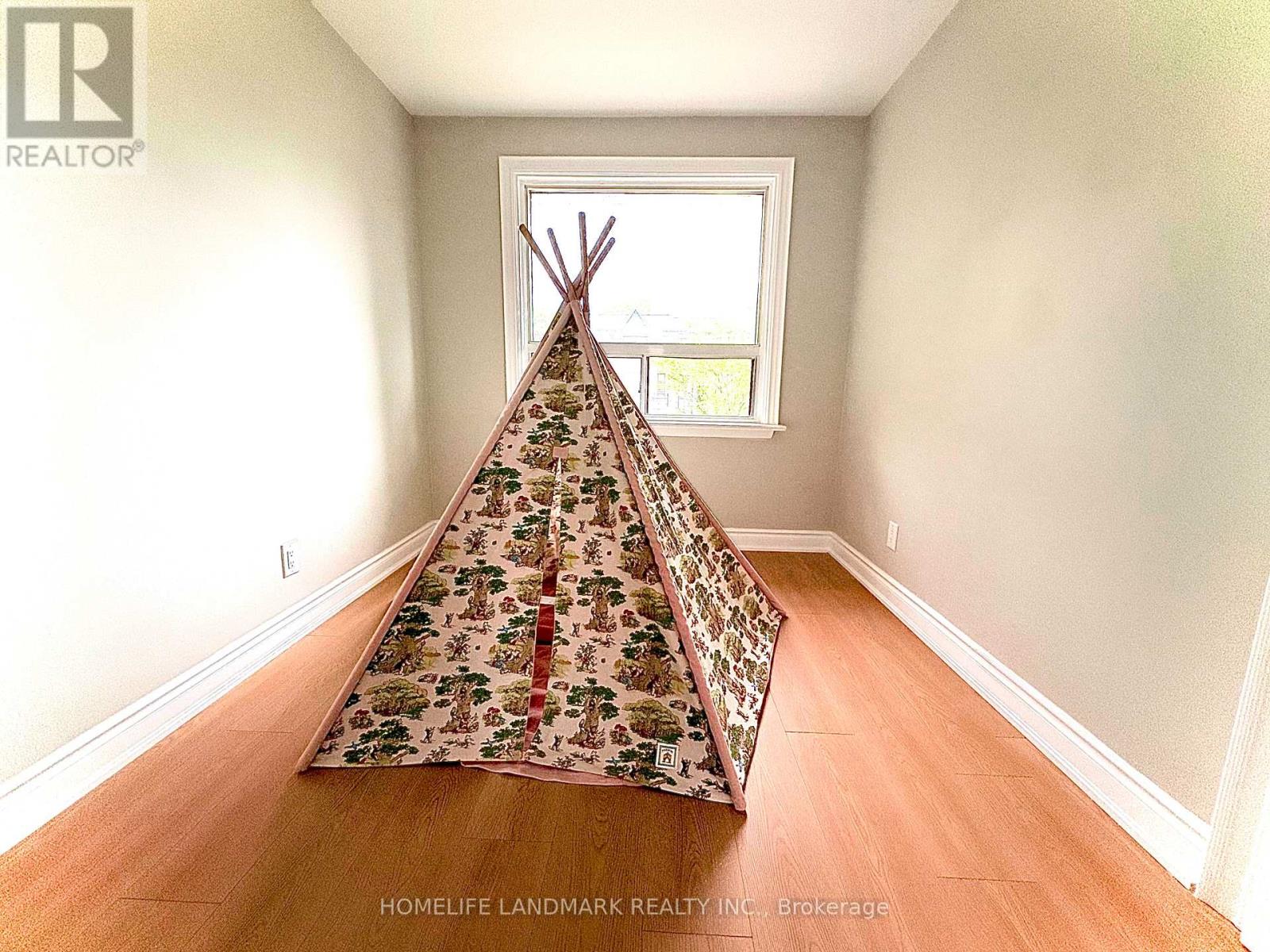 46 Bowerbank Drive, Toronto, Ontario M2M 1Z8 - Photo 11 - C13655008