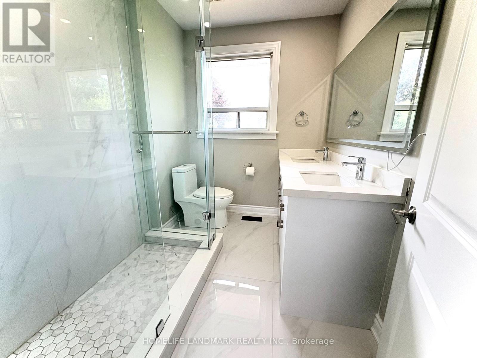 46 Bowerbank Drive, Toronto, Ontario M2M 1Z8 - Photo 13 - C13655008