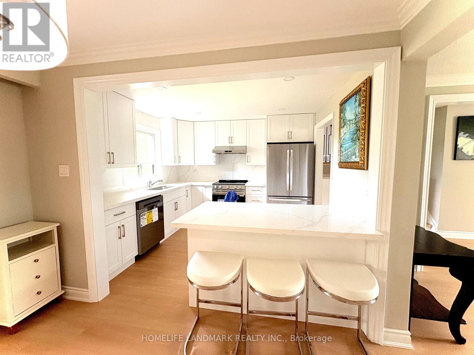 46 Bowerbank Drive, Toronto, Ontario M2M 1Z8 - Photo 6 - C13655008