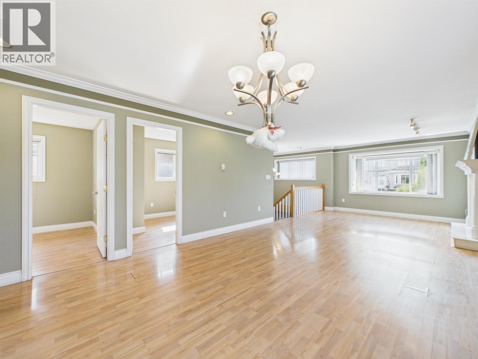 7698 14th Avenue, Burnaby, British Columbia  V3N 2A6 - Photo 10 - R3153936