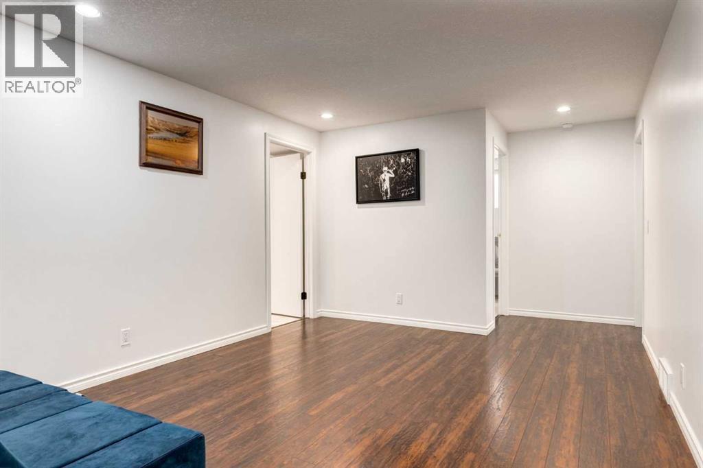 6223 Silver Ridge Drive NW, Calgary, Alberta  T3B 3S8 - Photo 36 - A2335727