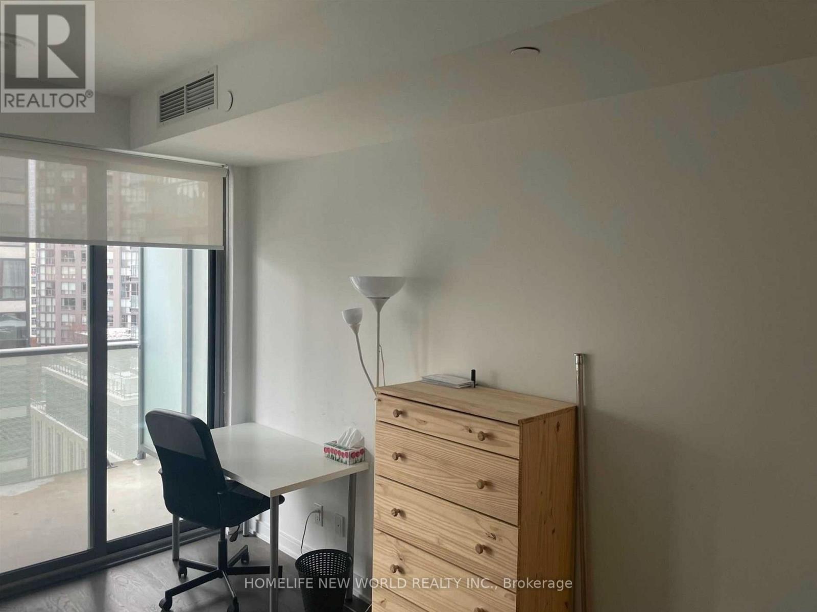 1207 - 57 St Joseph Street, Toronto, Ontario M5S 0C5 - Photo 3 - C13655030