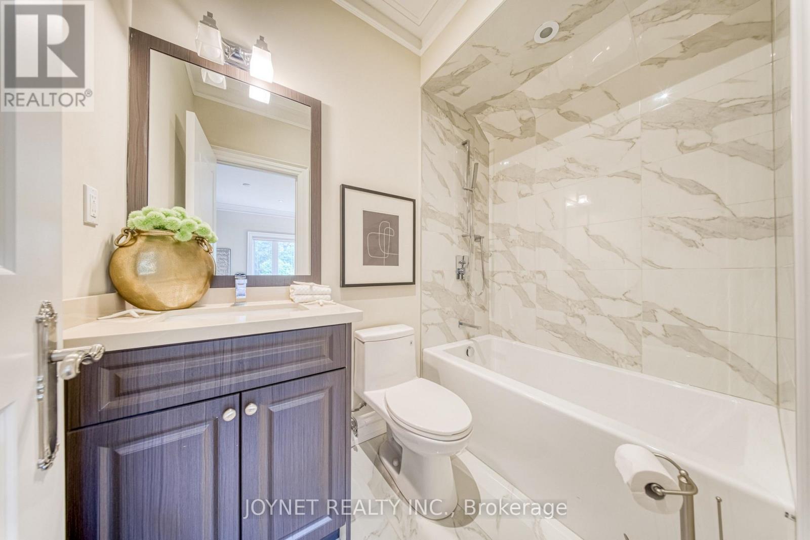 126 Parkview Avenue, Toronto, Ontario  M2N 3Y5 - Photo 35 - C13655042