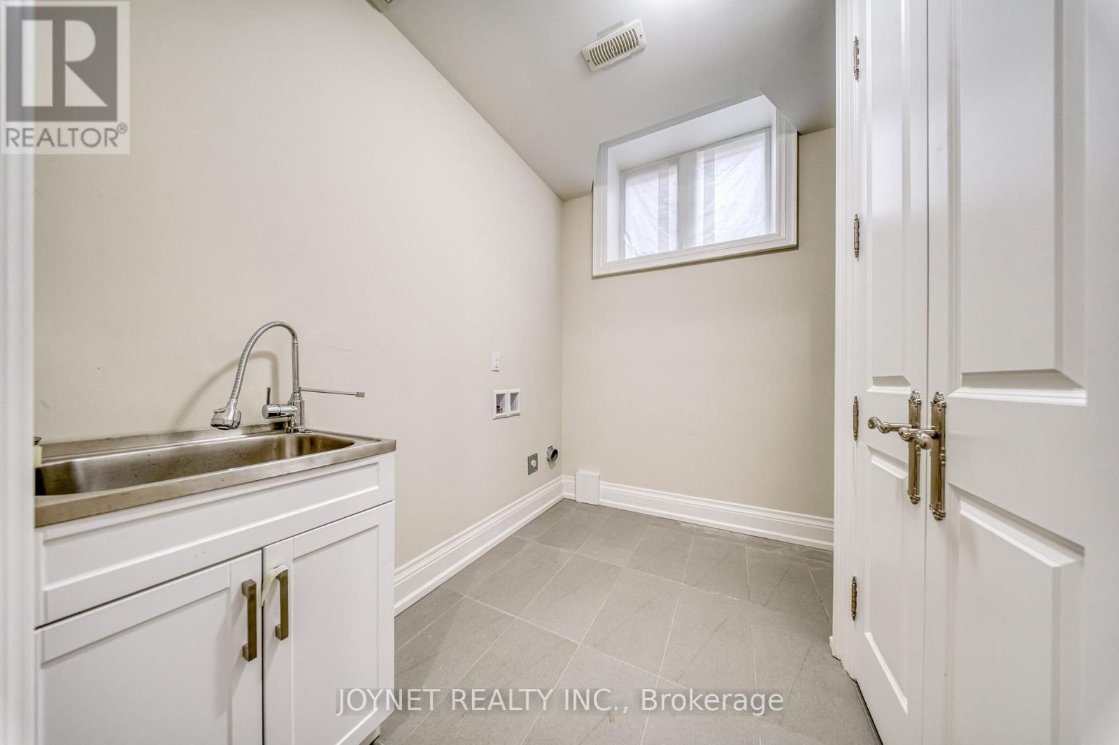 126 Parkview Avenue, Toronto, Ontario  M2N 3Y5 - Photo 41 - C13655042