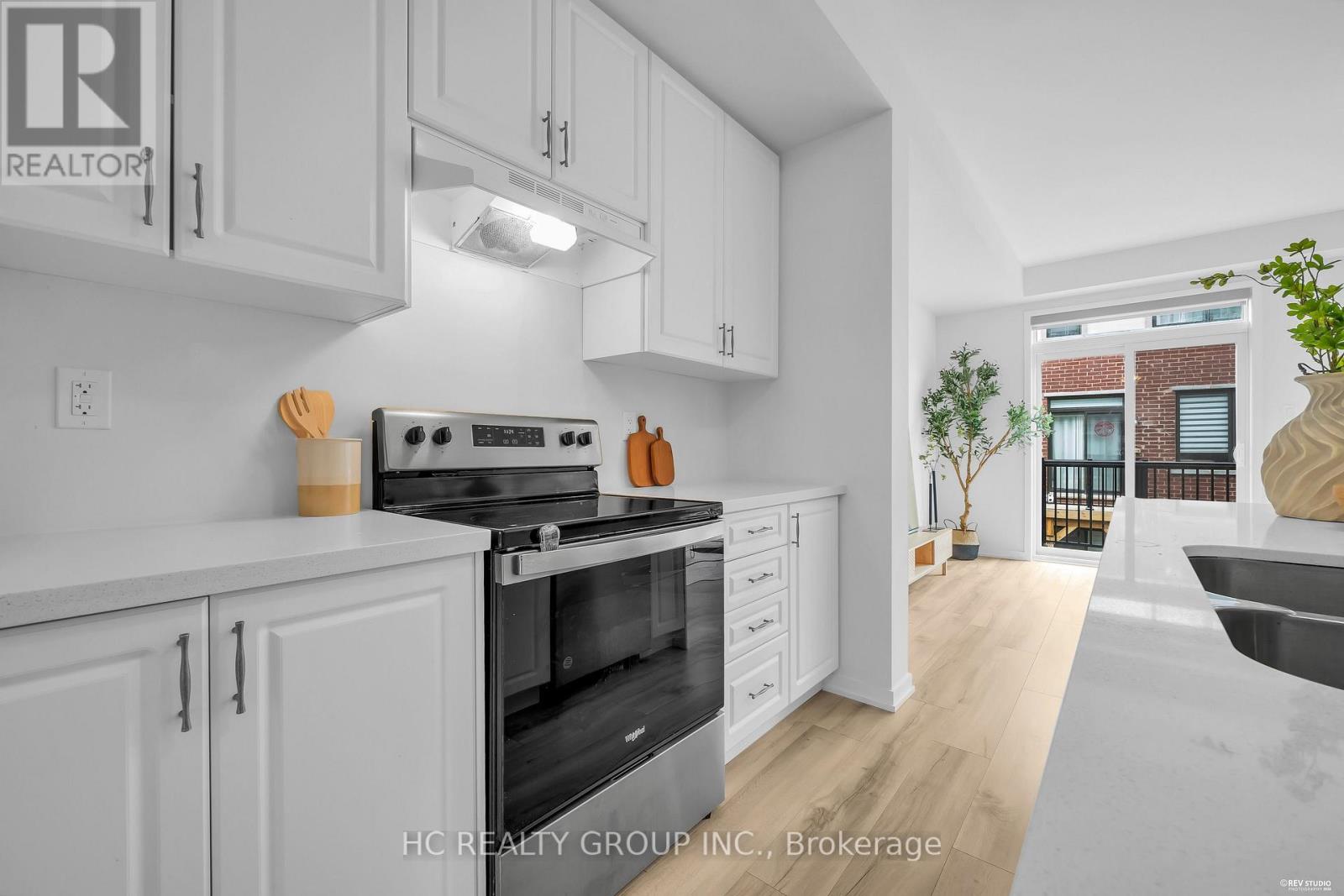 5 Aberfoyle Street, Vaughan, Ontario  L6A 5C5 - Photo 10 - N13655038