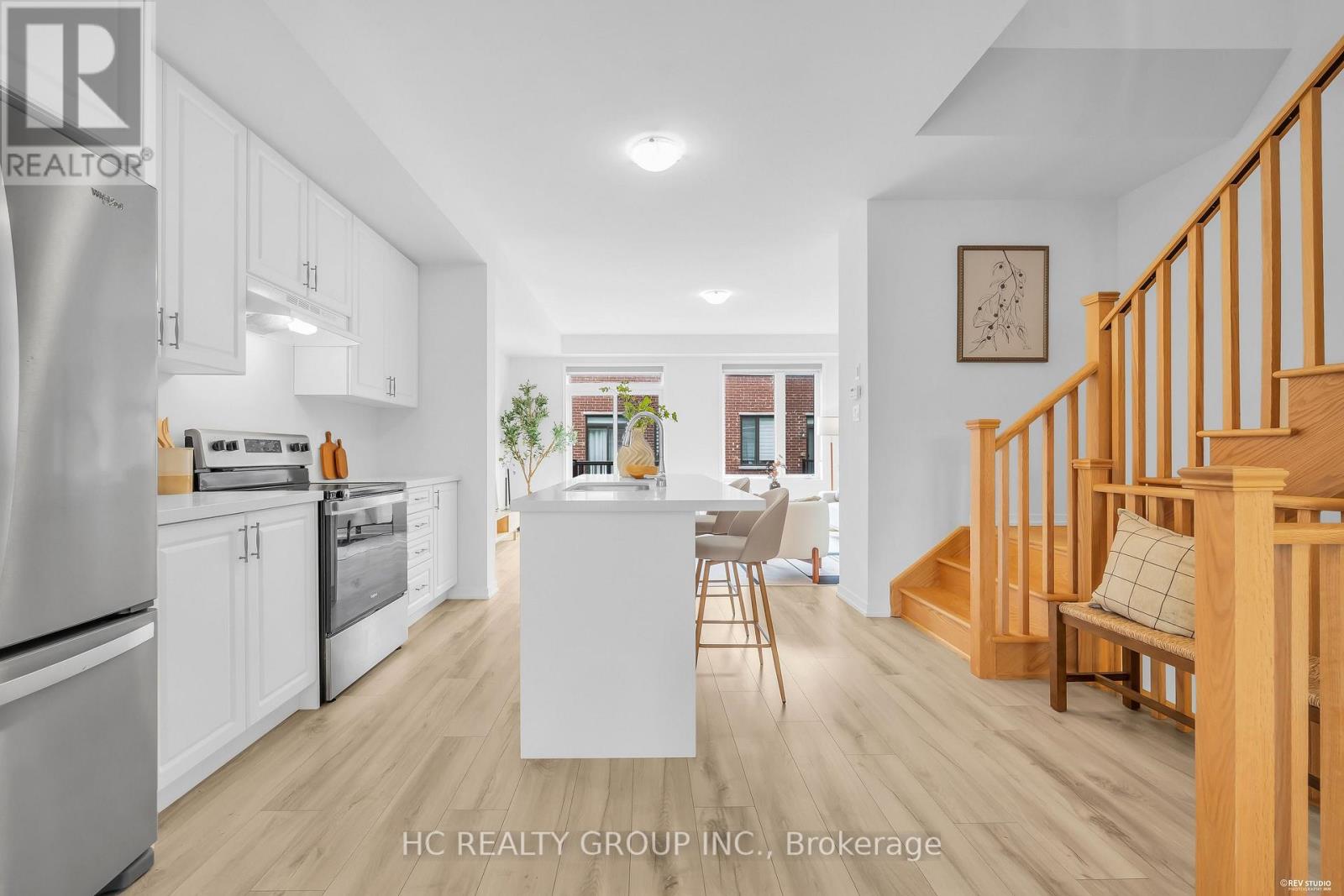 5 Aberfoyle Street, Vaughan, Ontario  L6A 5C5 - Photo 4 - N13655038